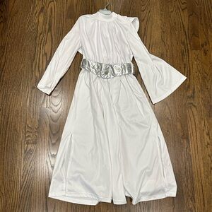 Disney Store’s Princess Leia Costume, Size 7/8